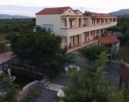Hotel Takis Agios Georgios  Екстер'єр фото