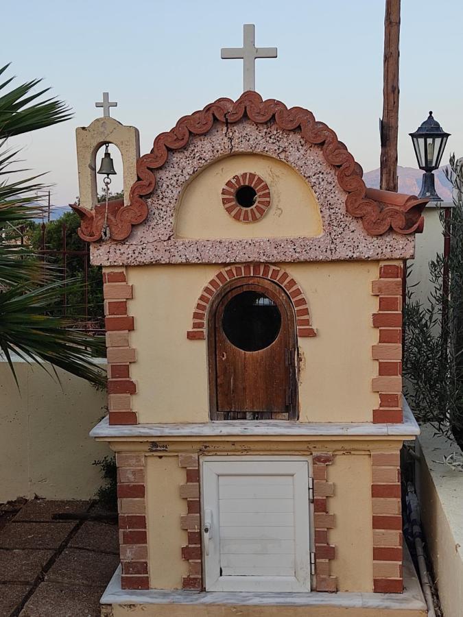 Hotel Takis Agios Georgios  Екстер'єр фото